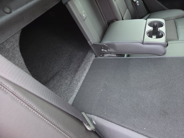 Used 2019 Chevrolet Impala LT FWD image 29