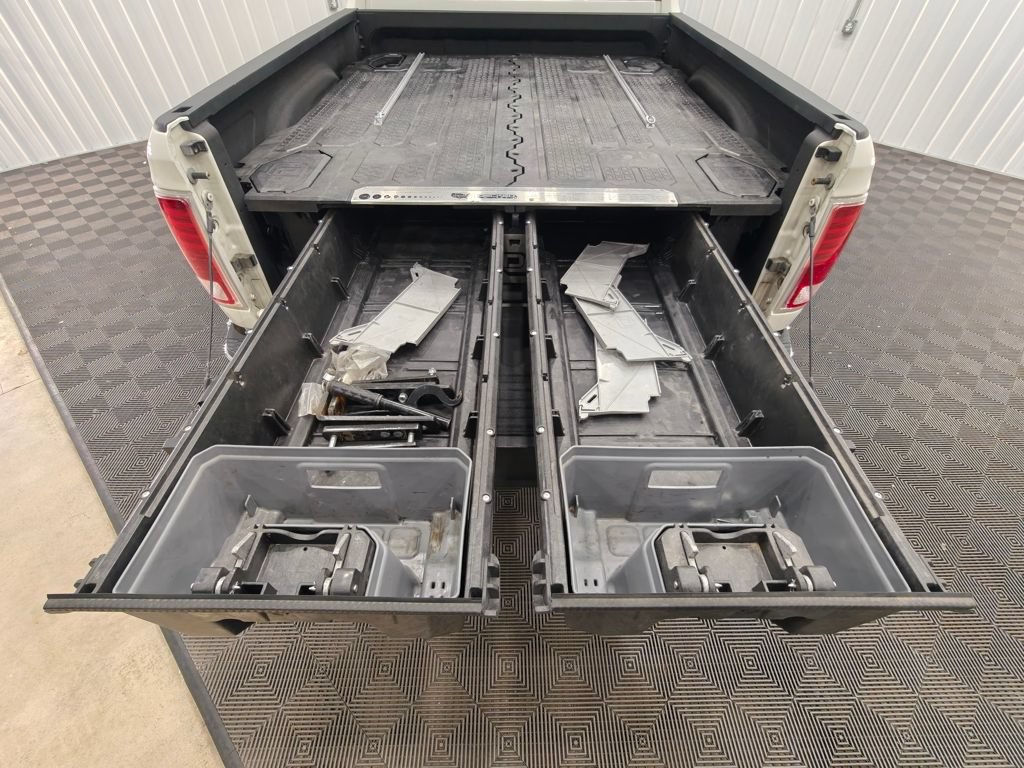 Used 2017 RAM 2500 Limited AWD/4WD image 28