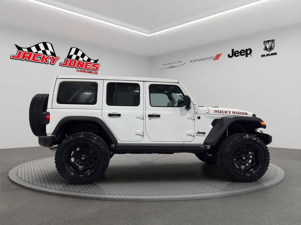 New 2025 Jeep Wrangler Willys image 11