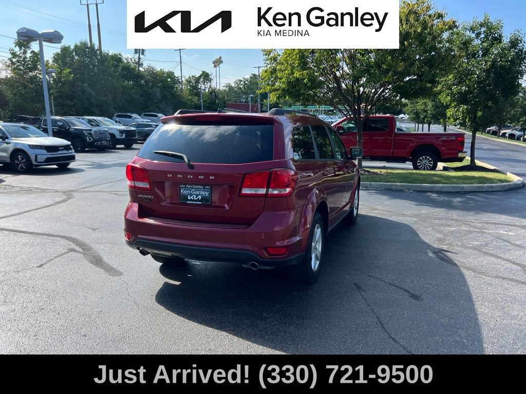 Used 2011 Dodge Journey Mainstreet w/ Popular Equipment Group FWD image 5