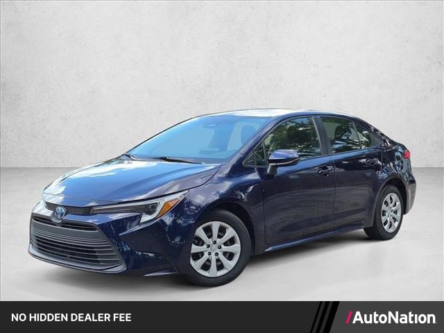 Used 2023 Toyota Corolla LE FWD image 1
