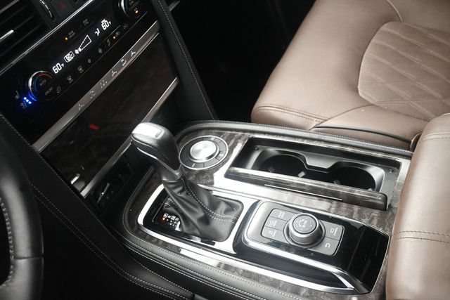 Used 2023 Nissan Armada Platinum w/ Captain's Chairs Package RWD image 35