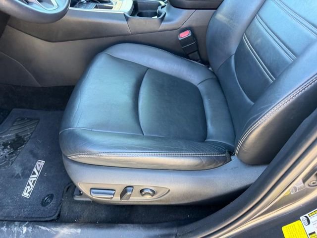 Used 2019 Toyota RAV4 XLE Premium w/ Advanced Technology Package image 20