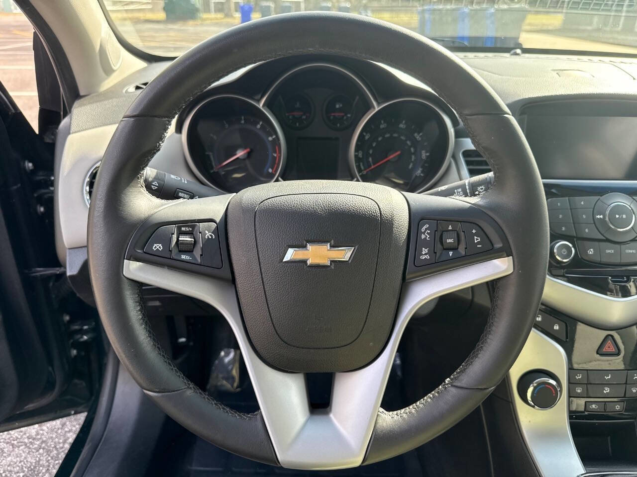 Used 2014 Chevrolet Cruze LT w/ Technology Package image 20