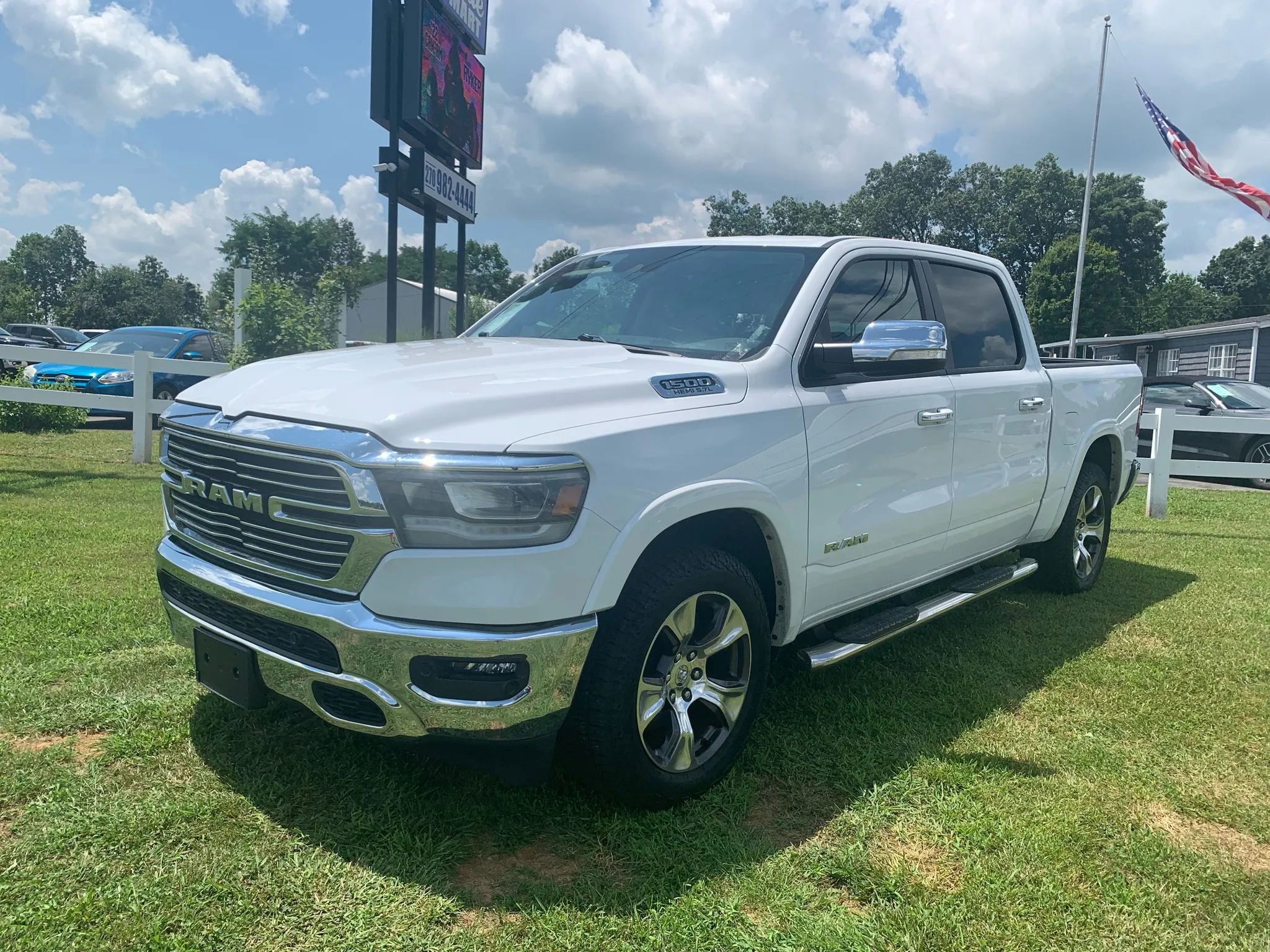 Used 2022 RAM 1500 Laramie image 3