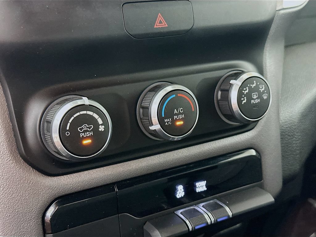 Certified 2022 RAM 1500 Big Horn AWD/4WD image 25
