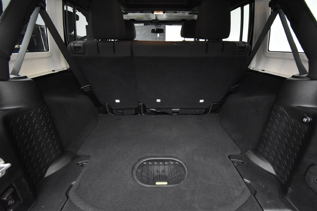Used 2018 Jeep Wrangler Unlimited Sport AWD/4WD image 24