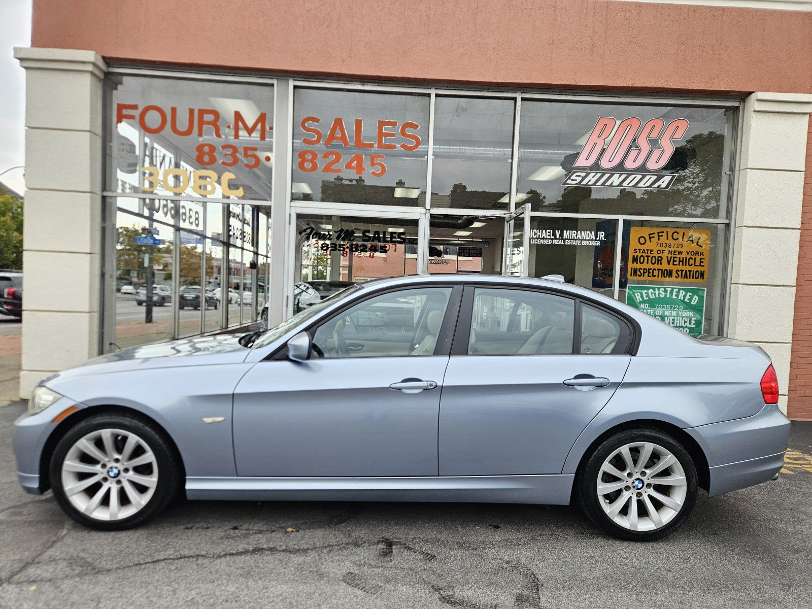 Used 2011 BMW 328i Sedan RWD image 5