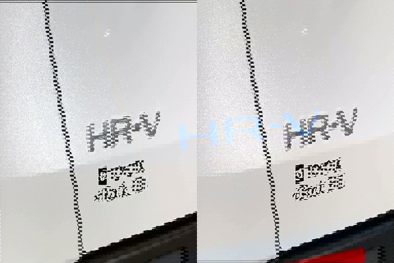 Used 2025 Honda HR-V Sport image 32