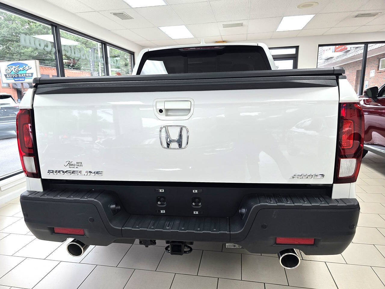 Used 2023 Honda Ridgeline RTL-E image 14