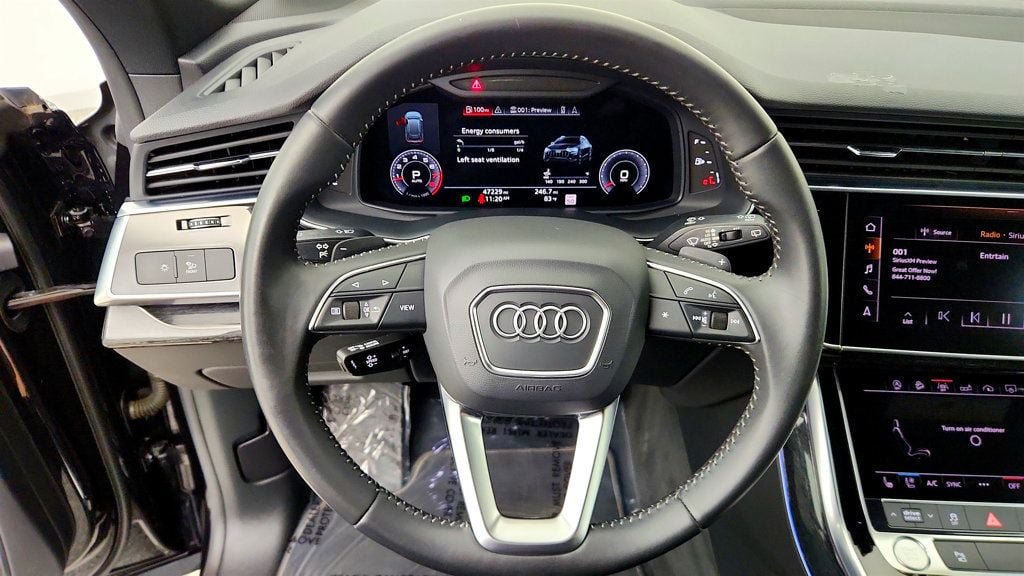 Used 2019 Audi Q8 Premium Plus w/ Premium Plus AWD/4WD image 14