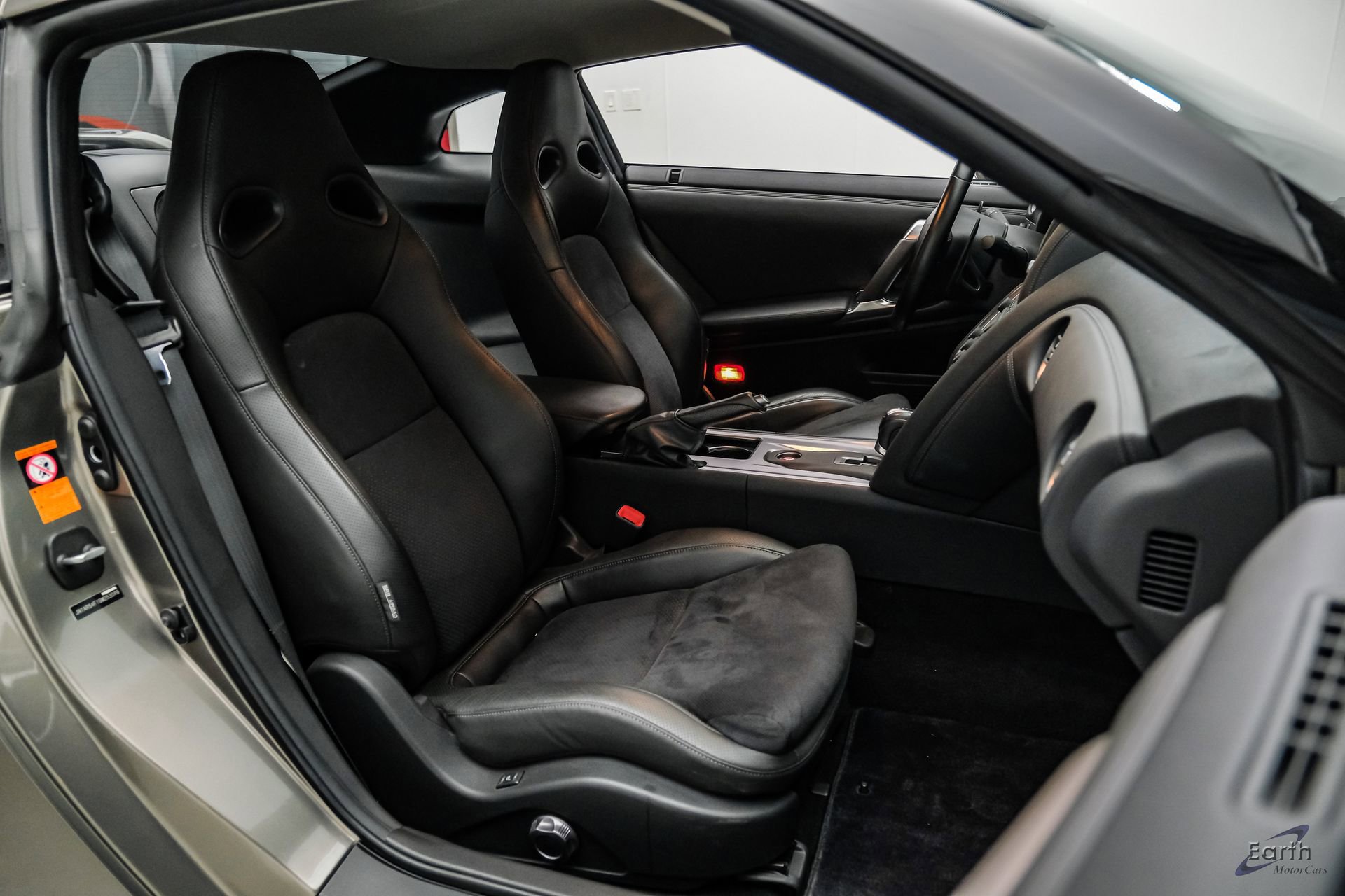 Used 2009 Nissan GT-R Premium AWD/4WD image 60