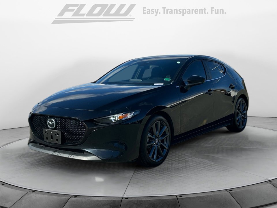 Used 2019 MAZDA MAZDA3 Hatchback w/ Preferred Package image 3