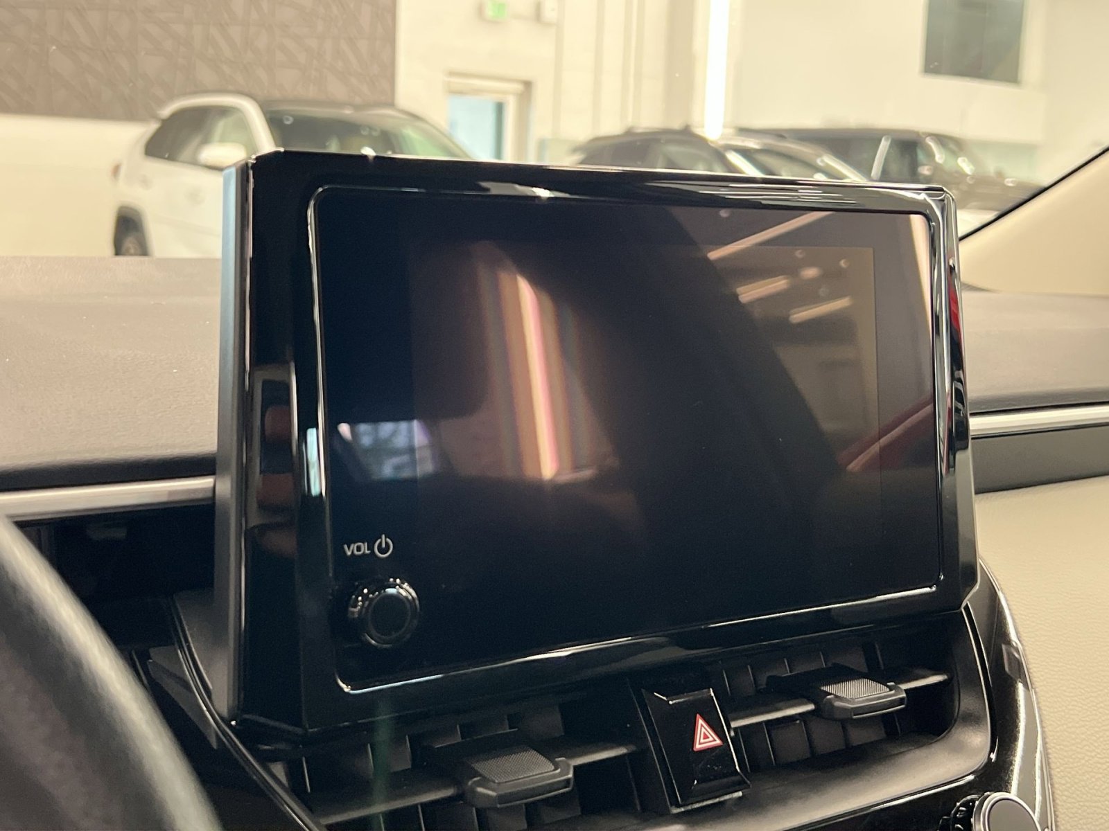 Used 2025 Toyota Corolla LE FWD image 16