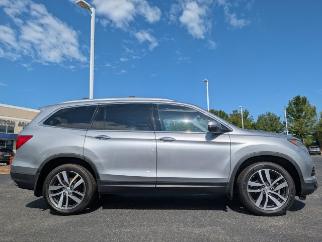 Used 2017 Honda Pilot Elite image 5