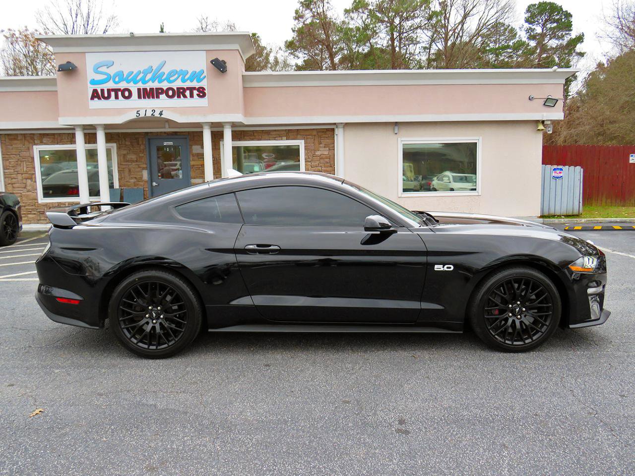 Used 2022 Ford Mustang GT Premium w/ GT Performance Package image 6