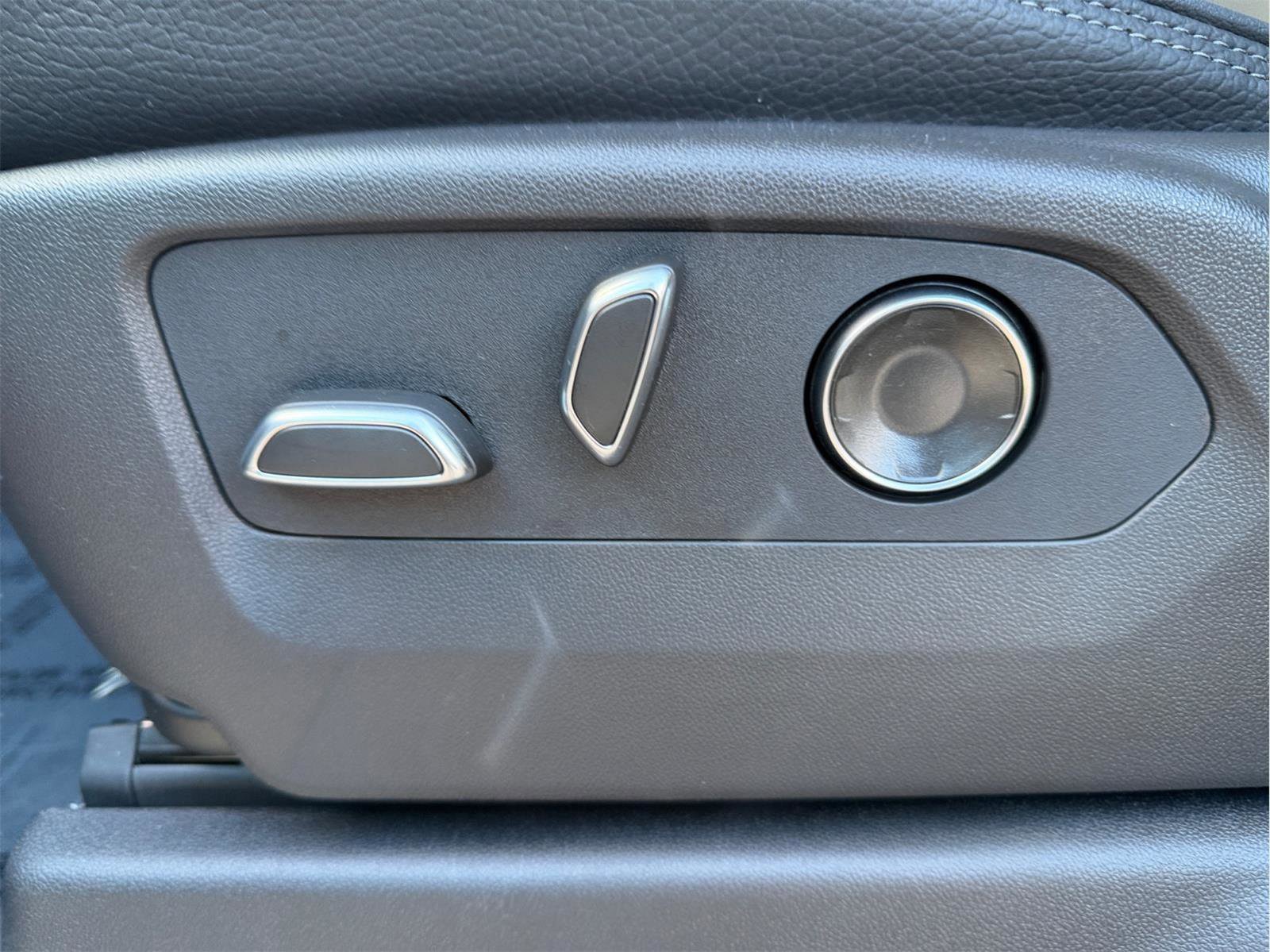 New 2026 GMC Sierra 3500 Denali image 27