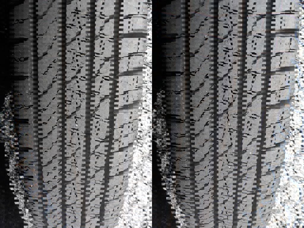 New 2026 Volvo XC60 T8 Core w/ Climate Package image 29