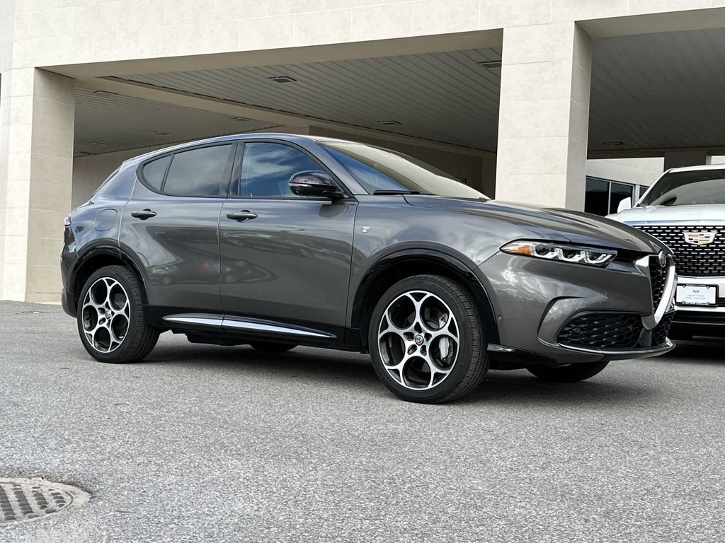 Used 2024 Alfa Romeo Tonale Ti image 9