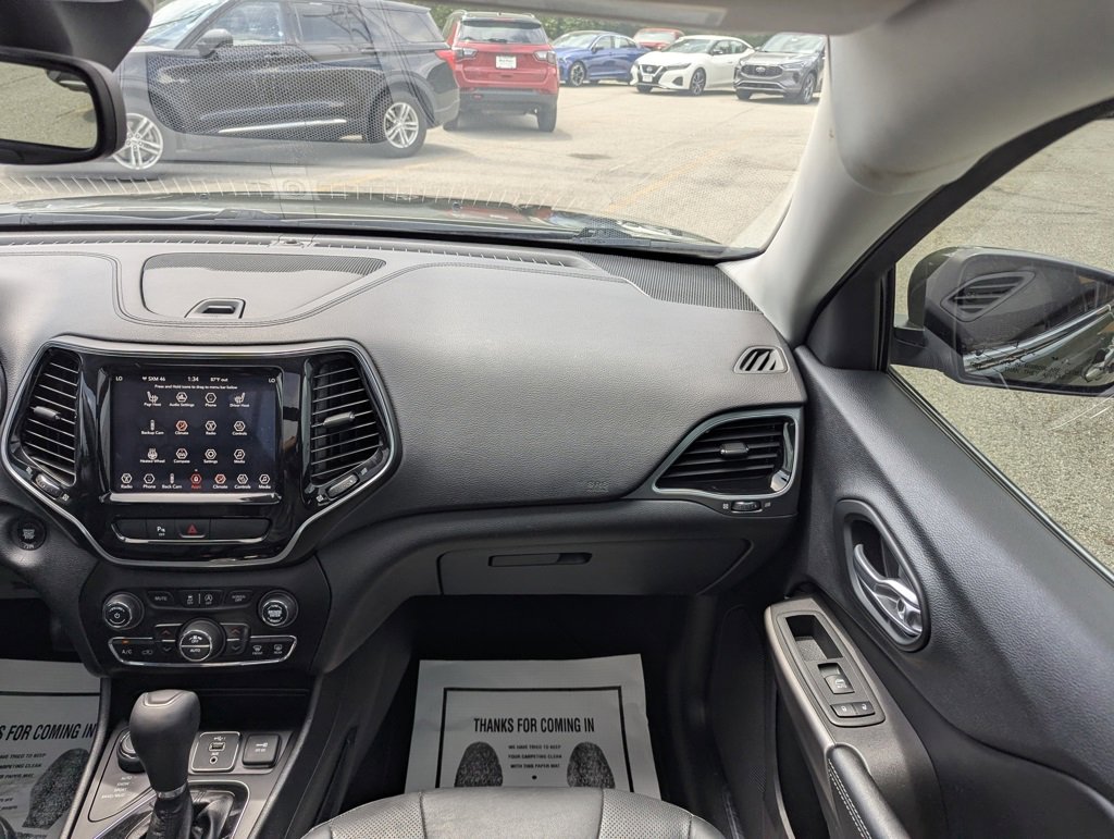 Used 2019 Jeep Cherokee Limited image 4