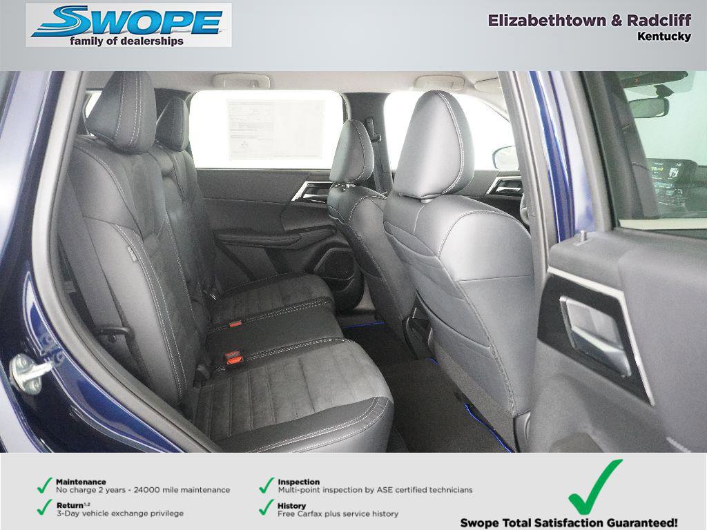 New 2025 Mitsubishi Outlander SE image 25