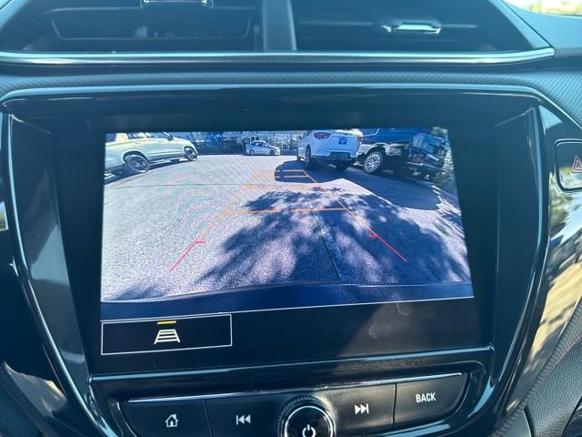 Used 2022 Chevrolet TrailBlazer RS w/ Sun and Liftgate Package image 19