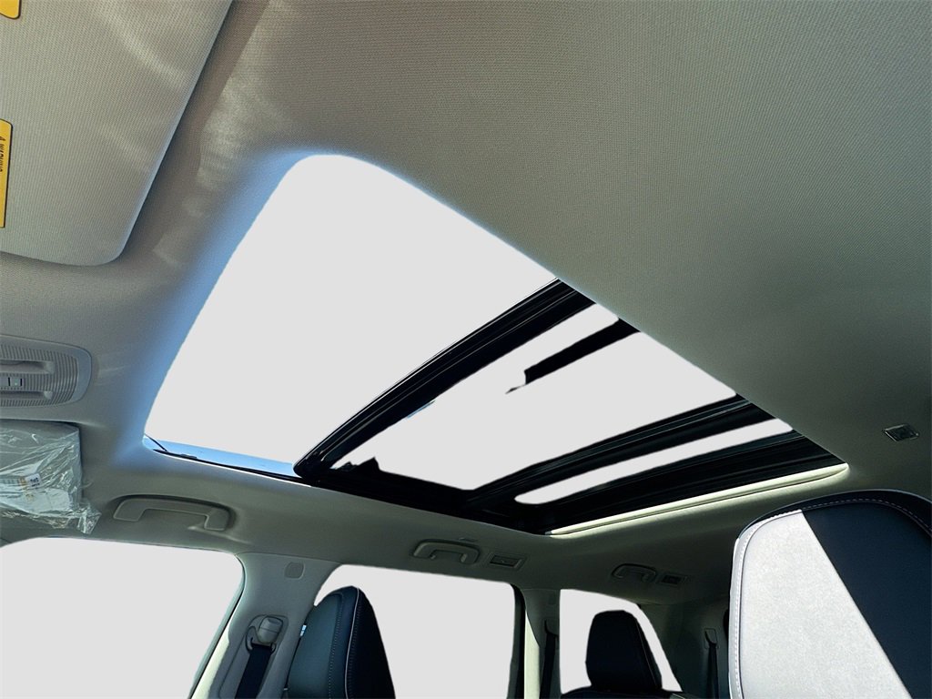 New 2026 INFINITI QX80 Luxe w/ Exterior Package image 23