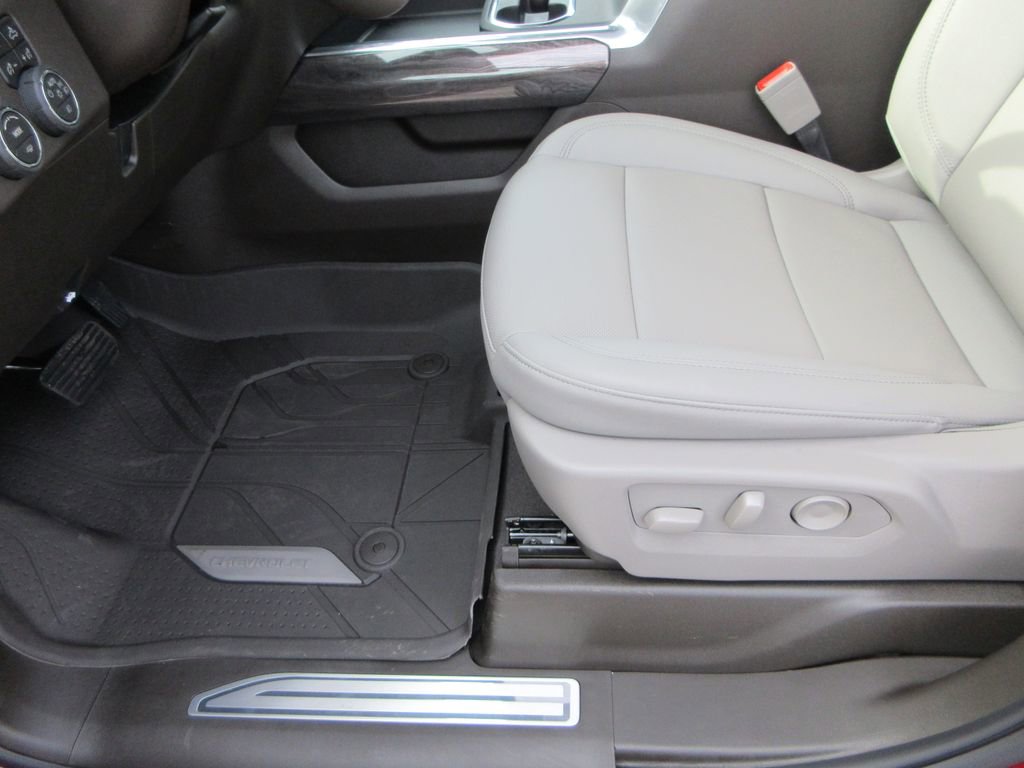 New 2026 Chevrolet Silverado 3500 LTZ w/ LTZ Premium Package image 23