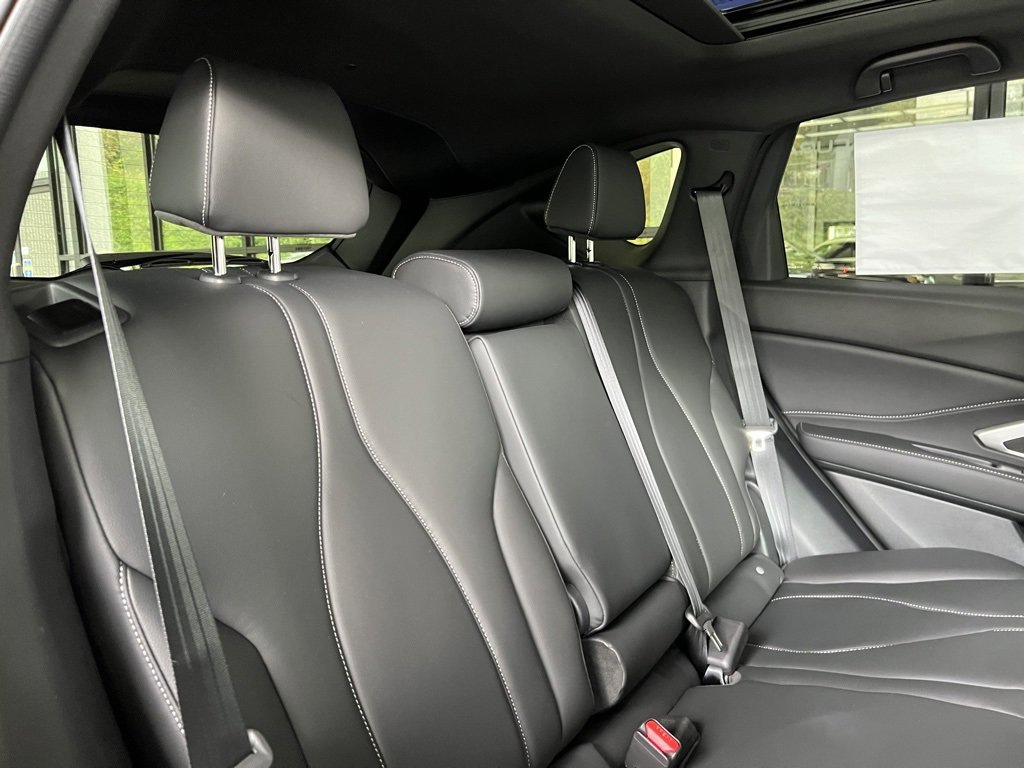 New 2026 Acura RDX SH-AWD image 27
