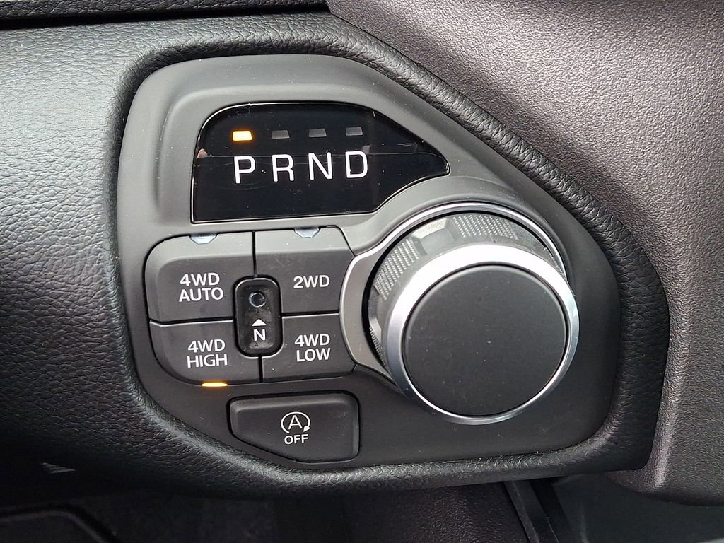 New 2026 RAM 1500 Big Horn w/ Night Edition image 7