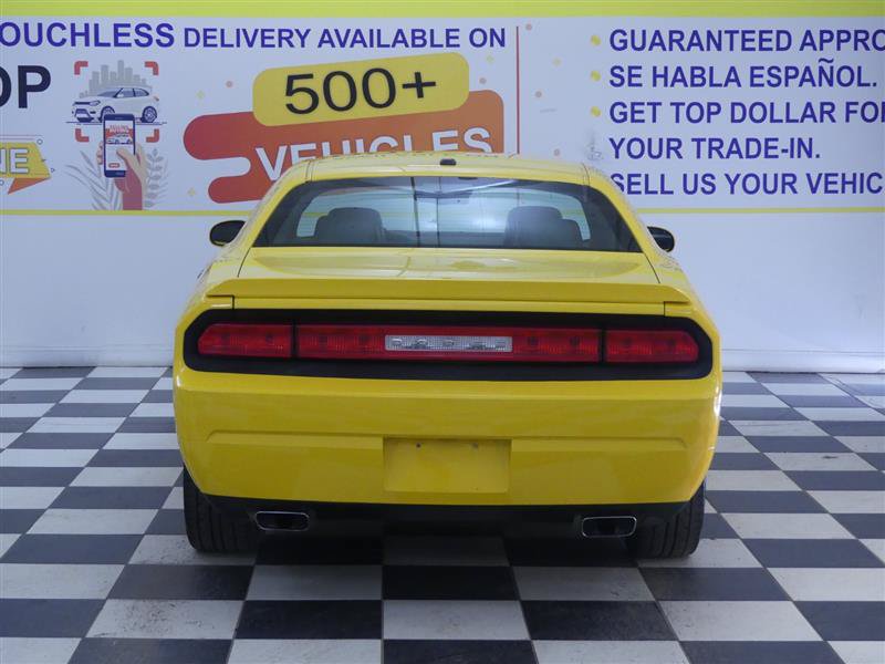 Used 2012 Dodge Challenger R/T RWD image 6