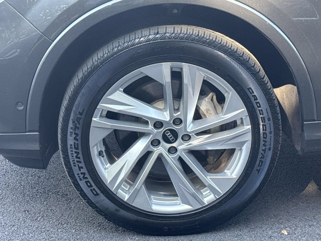 Used 2021 Audi Q7 2.0T Premium Plus w/ Premium Plus Package AWD/4WD image 19