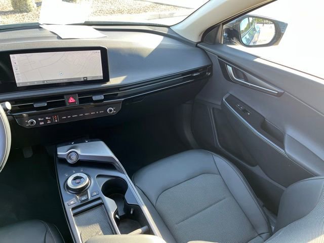 Used 2025 Kia EV6 Light RWD image 14