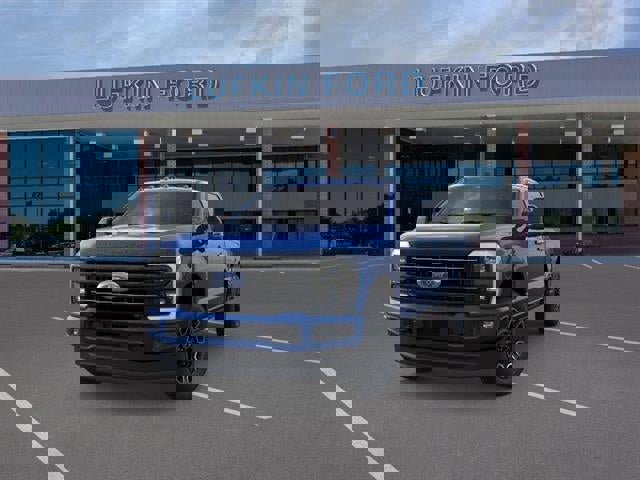 New 2026 Ford F250 Platinum w/ FX4 Off-Road Package image 2