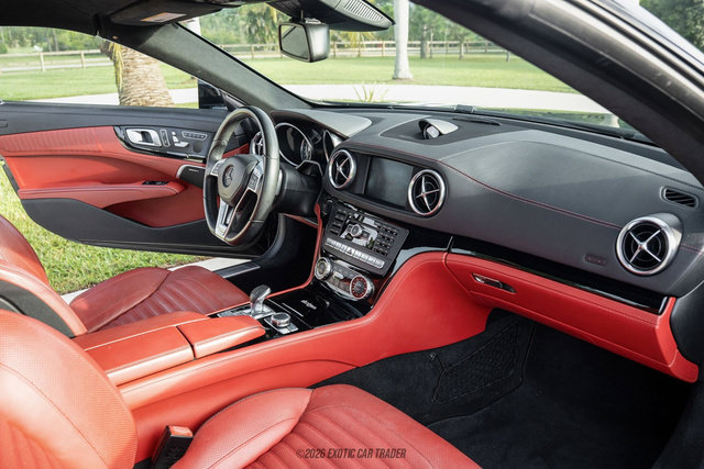 Used 2016 Mercedes-Benz SL 550 image 35