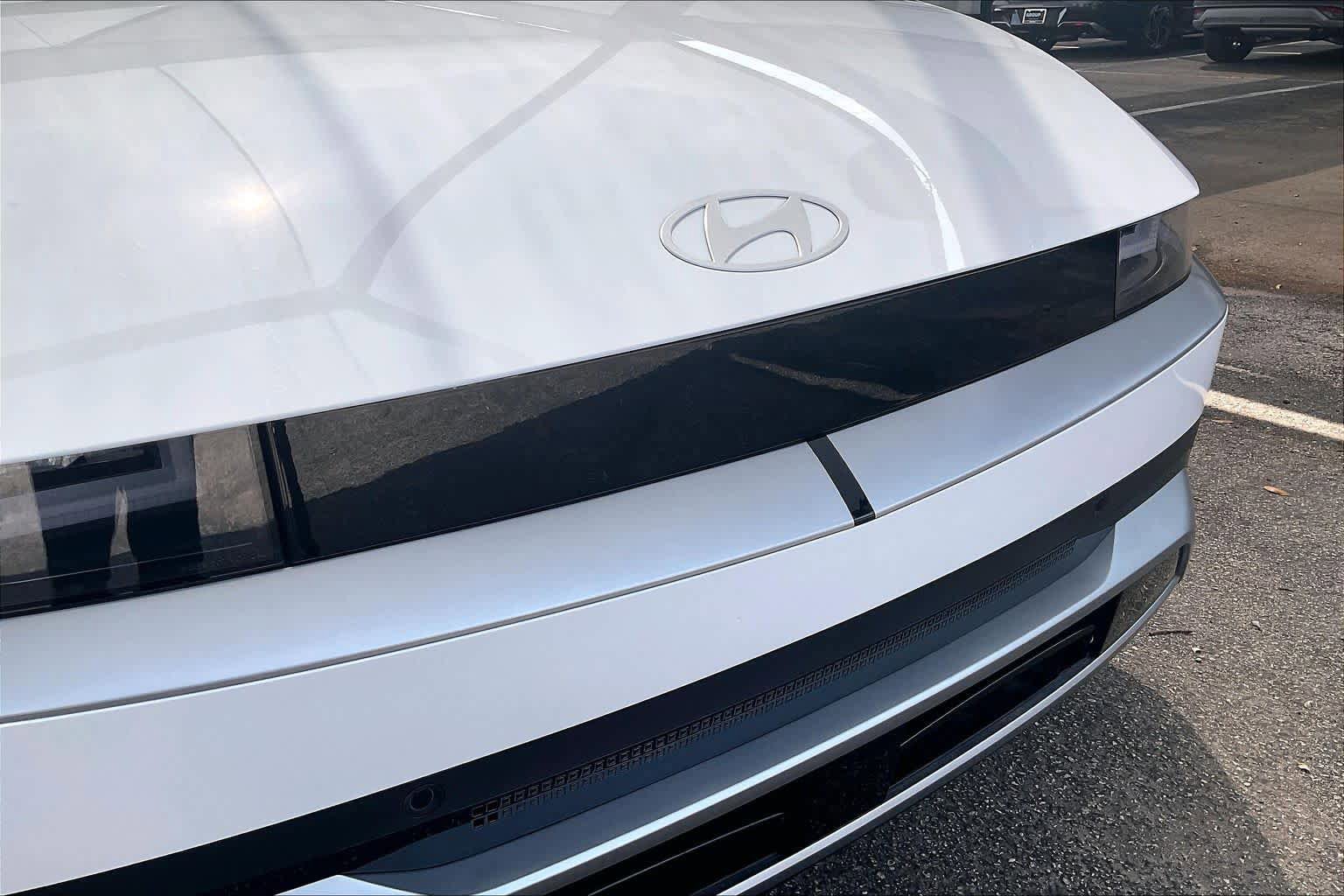 Certified 2026 Hyundai Ioniq 5 SEL RWD image 29