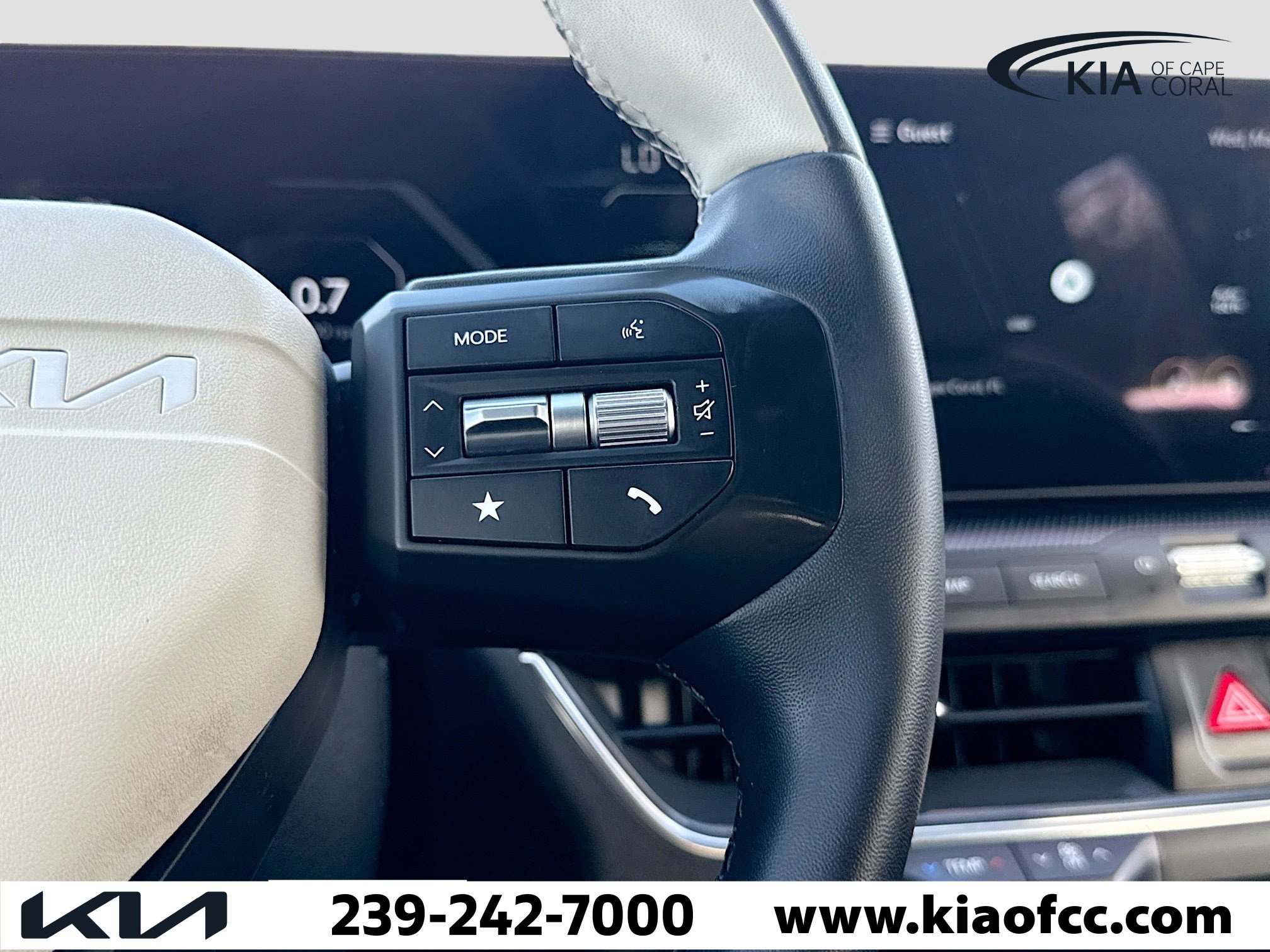 Certified 2025 Kia K4 GT-Line Turbo image 37