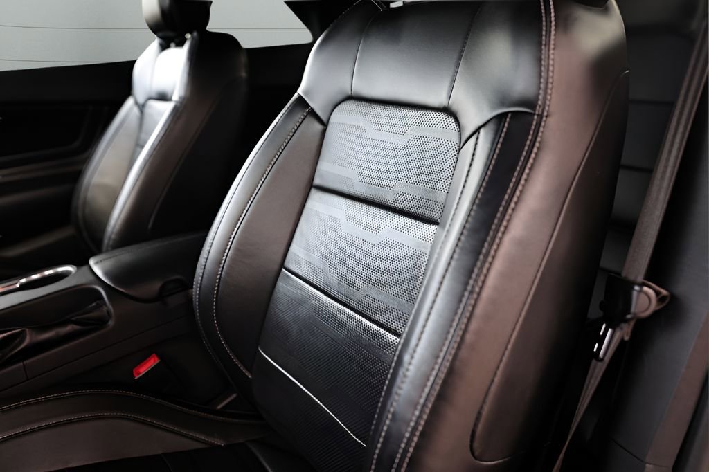 Used 2022 Ford Mustang GT Premium w/ GT Performance Package image 48