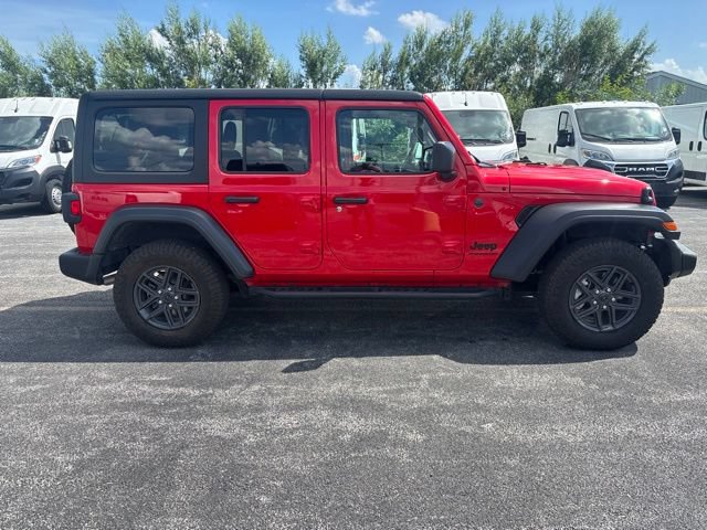 Used 2026 Jeep Wrangler Unlimited Sport AWD/4WD image 7