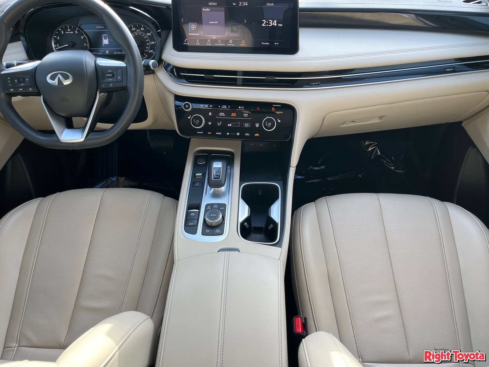 Used 2024 INFINITI QX60 Pure AWD/4WD image 17