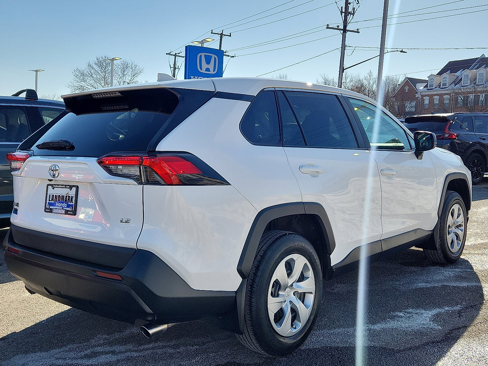 Used 2023 Toyota RAV4 LE image 4