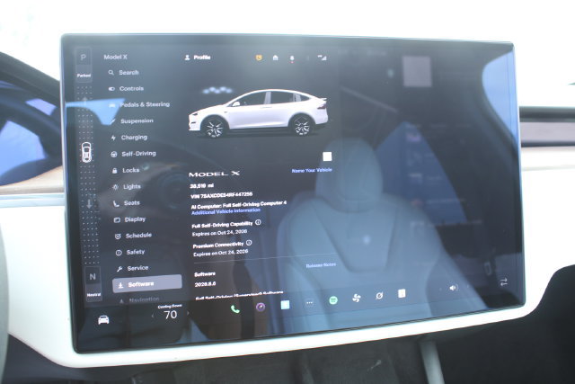 Used 2024 Tesla Model X AWD/4WD image 19