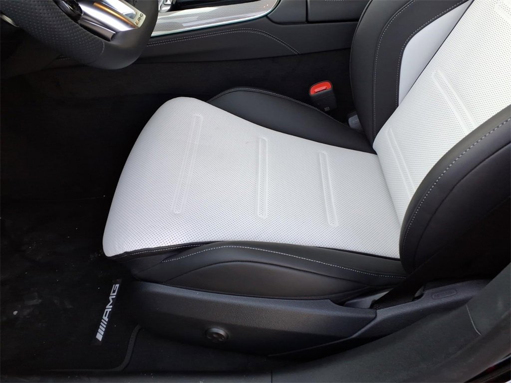 New 2026 Mercedes-Benz E 53 AMG e 4MATIC Sedan image 15