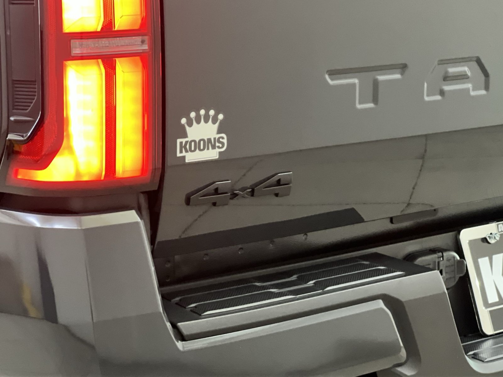 Used 2025 Toyota Tacoma TRD Off-Road AWD/4WD image 29