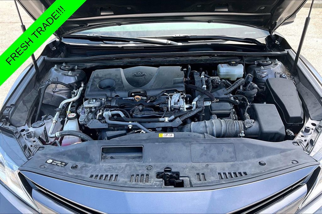 Used 2020 Toyota Camry LE FWD image 29