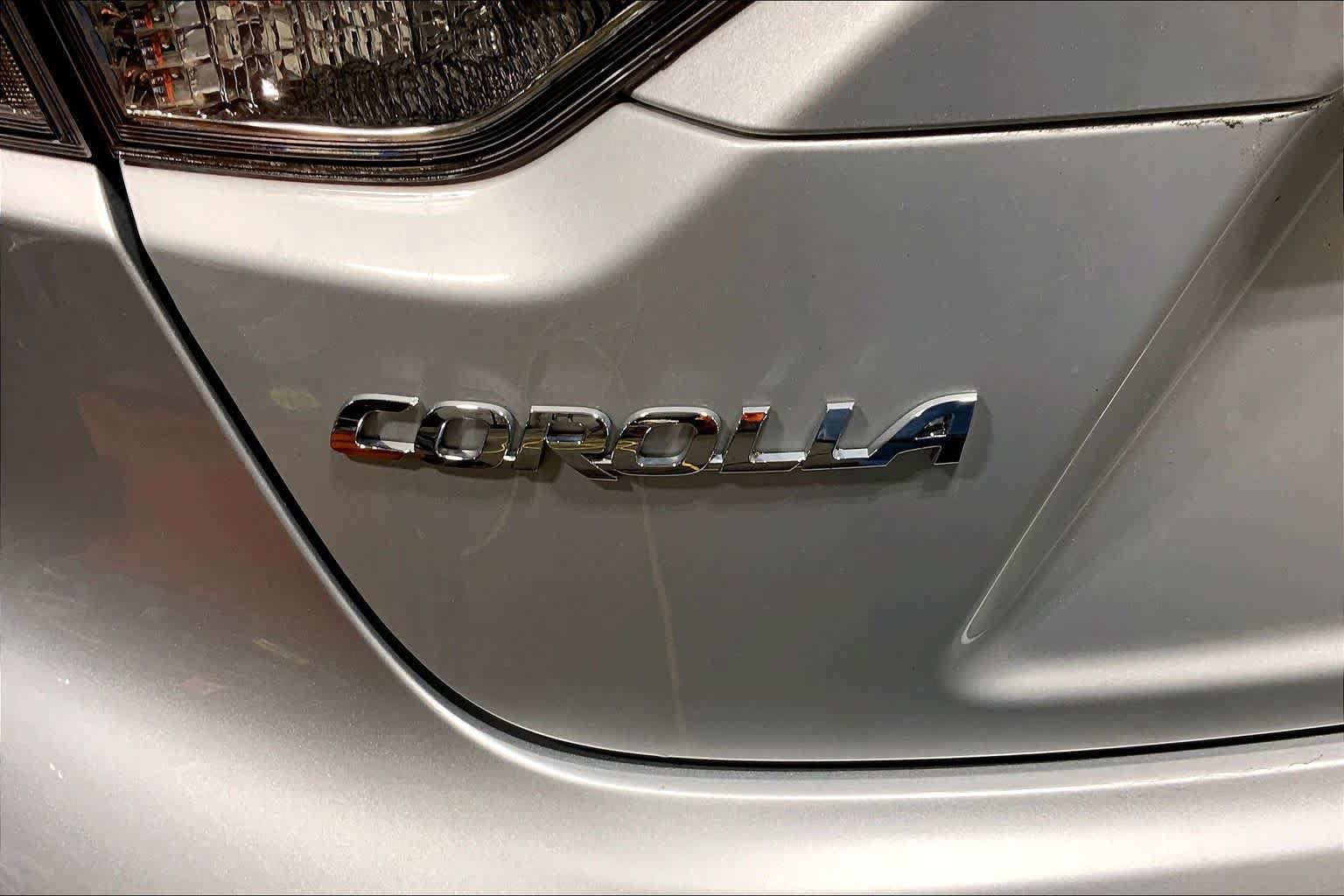 Used 2023 Toyota Corolla SE FWD image 10