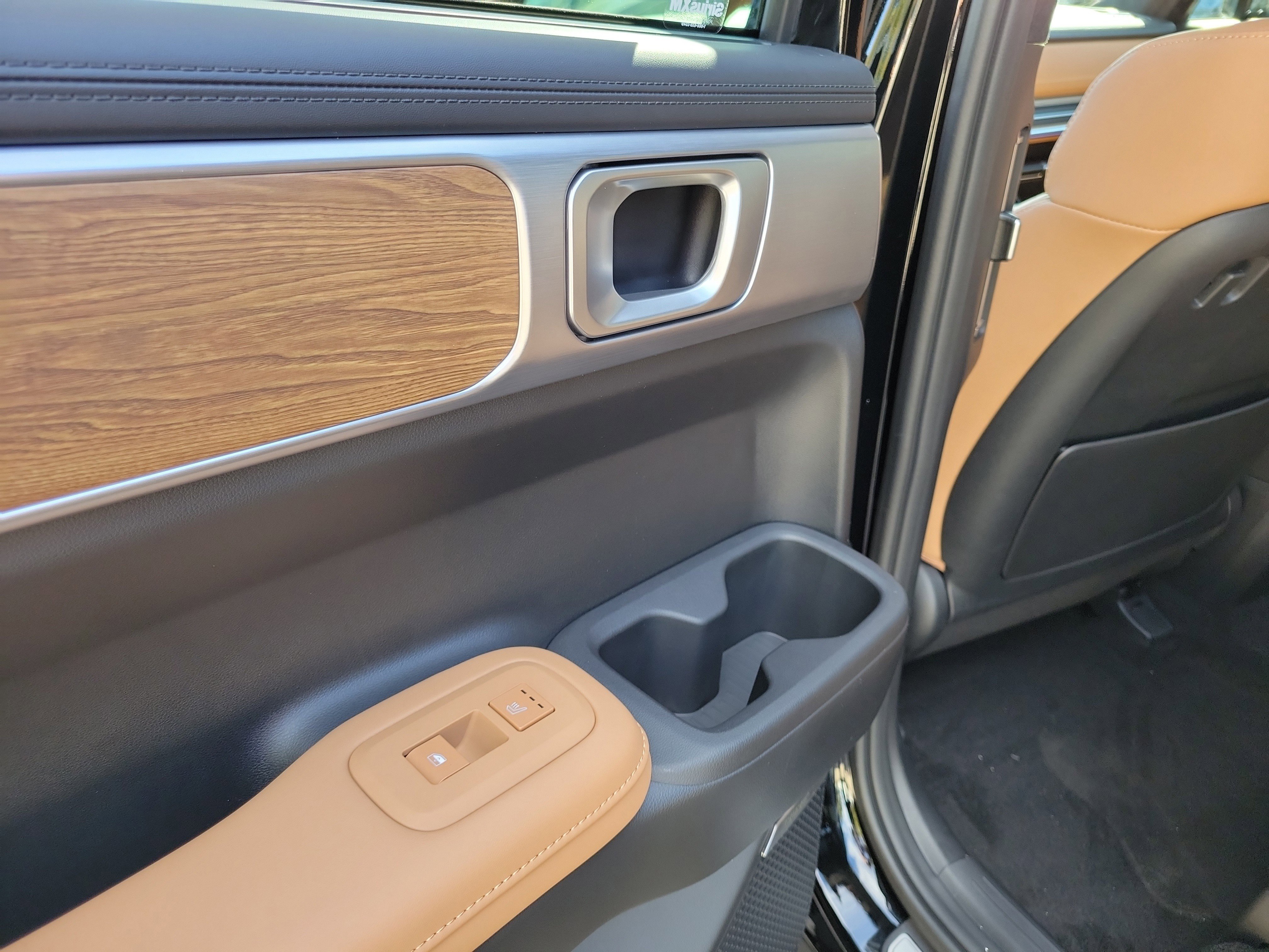 New 2026 Hyundai Santa Fe Calligraphy w/ Tow & Go Package image 13