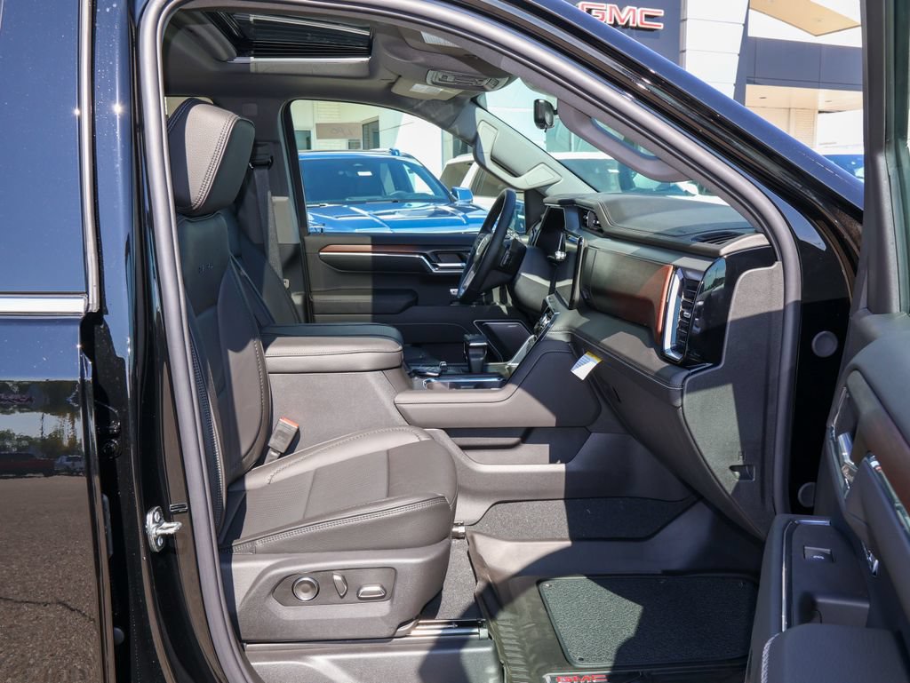 New 2026 GMC Sierra 1500 Denali w/ Denali Reserve Package AWD/4WD image 32