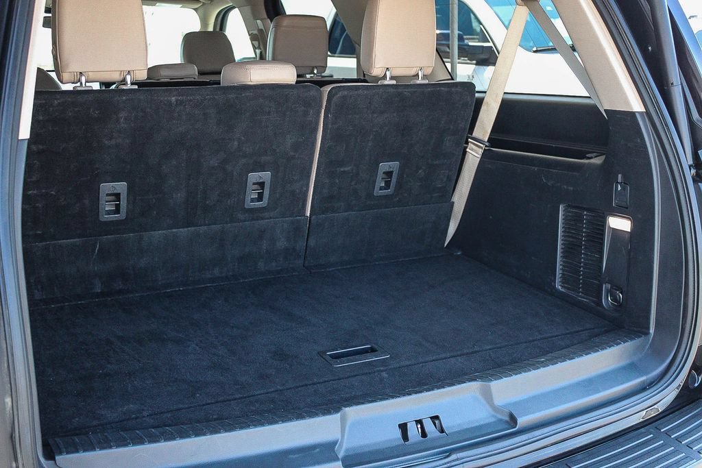 Used 2024 Ford Expedition Max Limited RWD image 27