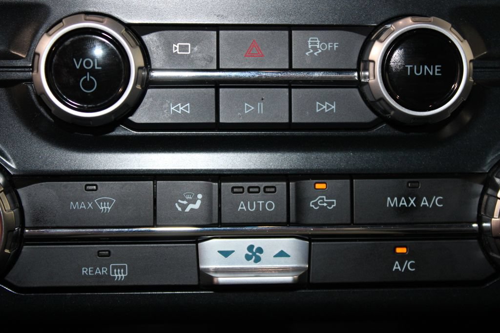 Used 2025 Ford F150 XLT w/ Equipment Group 301A Standard AWD/4WD image 50